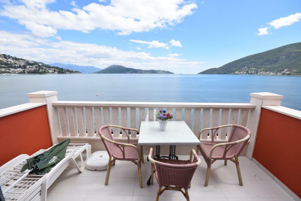 Grifone Coastline Leilighet Herceg Novi Eksteriør bilde